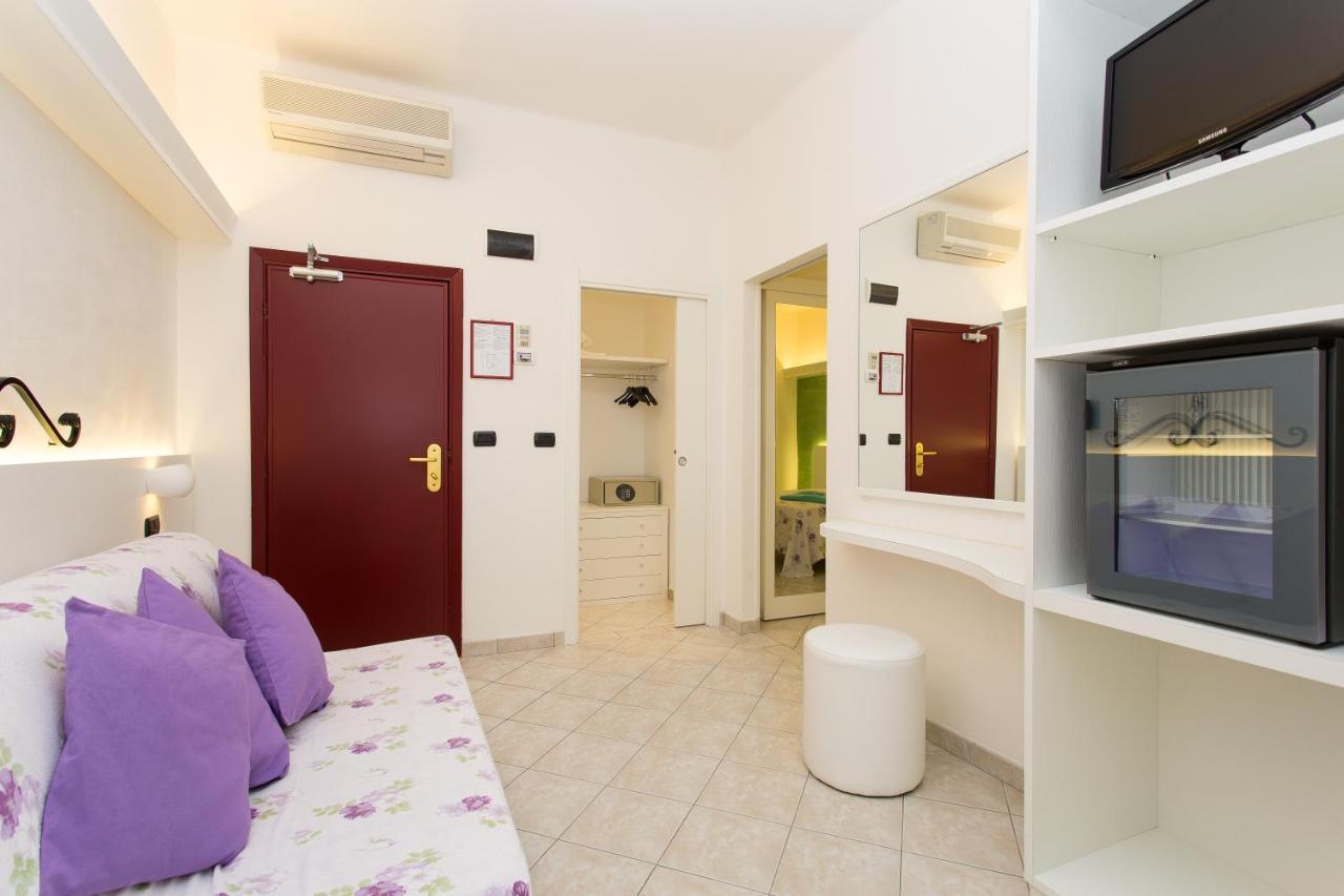 Ancora Hotel & Residence Cattolica Kültér fotó