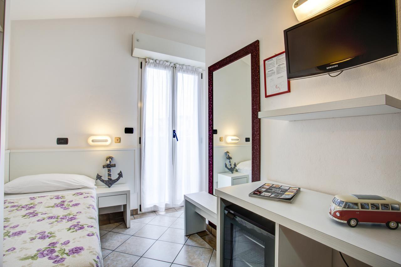 Ancora Hotel & Residence Cattolica Kültér fotó