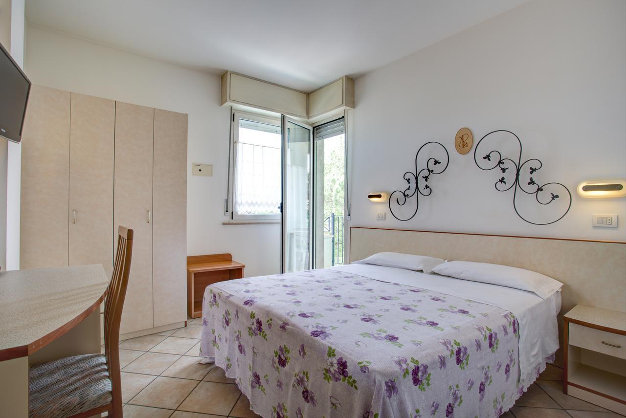 Ancora Hotel & Residence Cattolica Kültér fotó